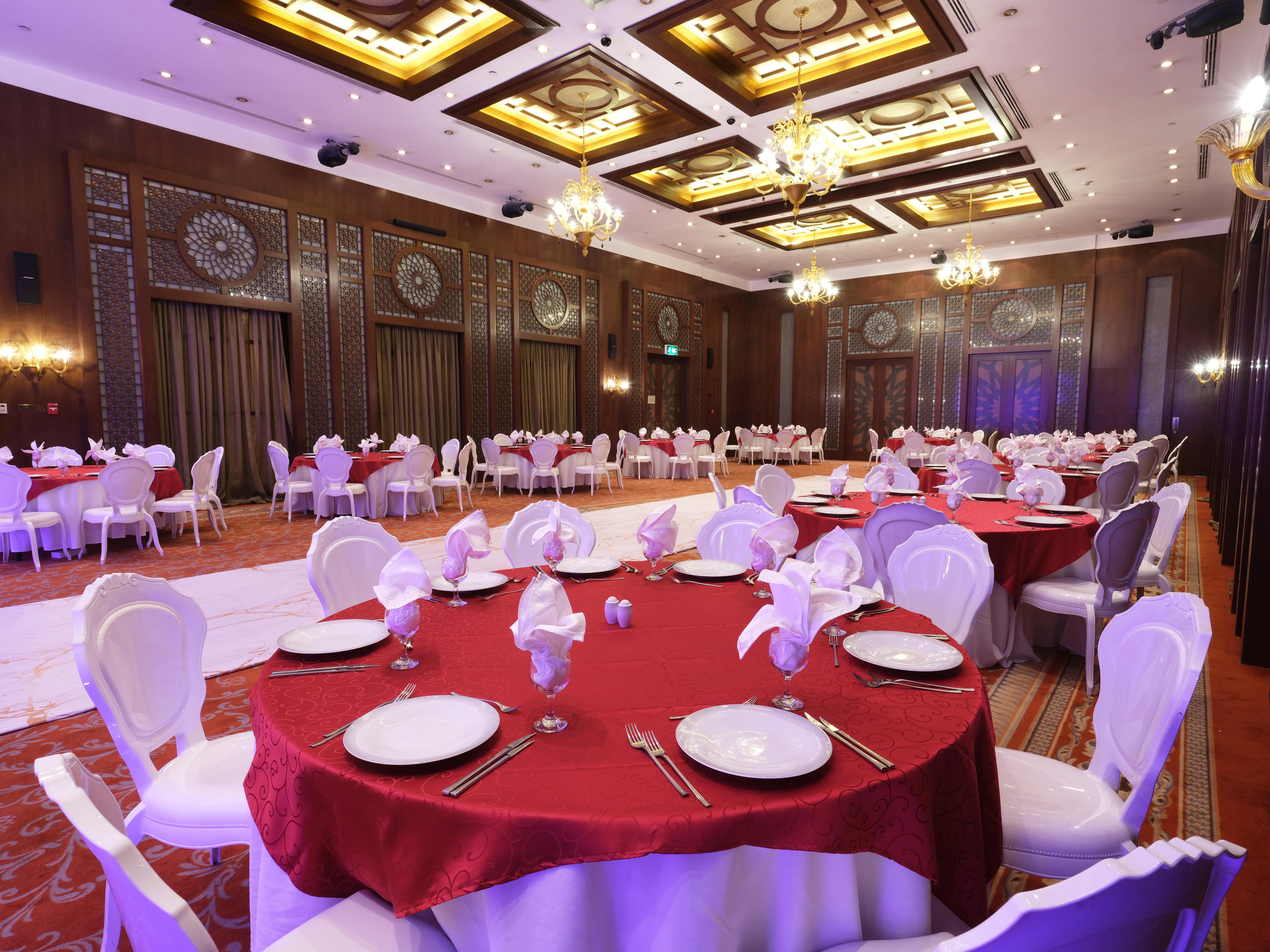 Holiday Inn - Suites Kuwait Salmiya By Ihg Кувейт Экстерьер фото
